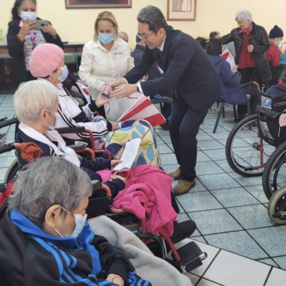 Captura de pantalla 2025-04-20 a la(s) 4.33.24 p. m.